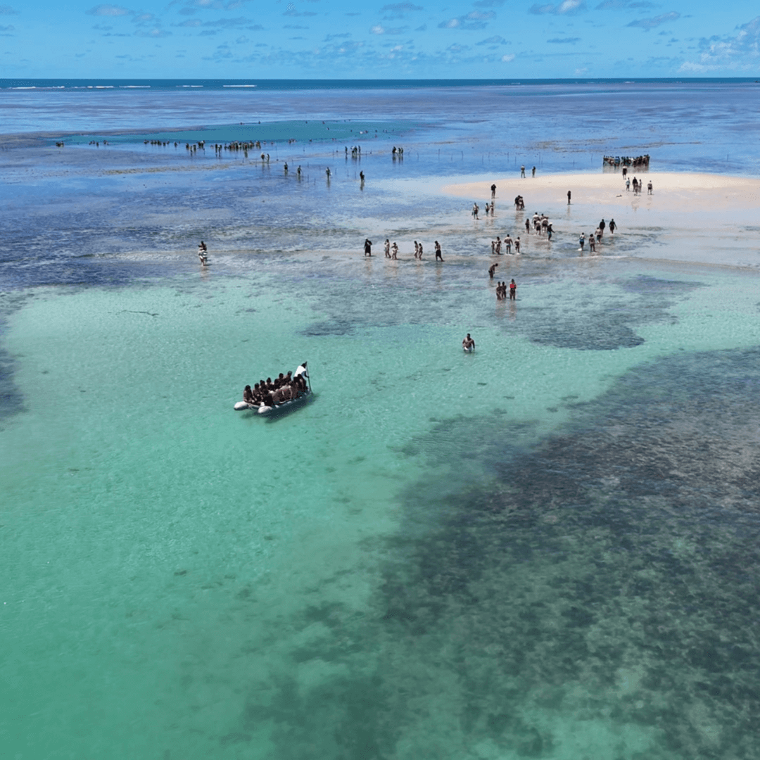barco-inflavel-piscinas-naturais-recife-de-fora-porto-seguro.png
