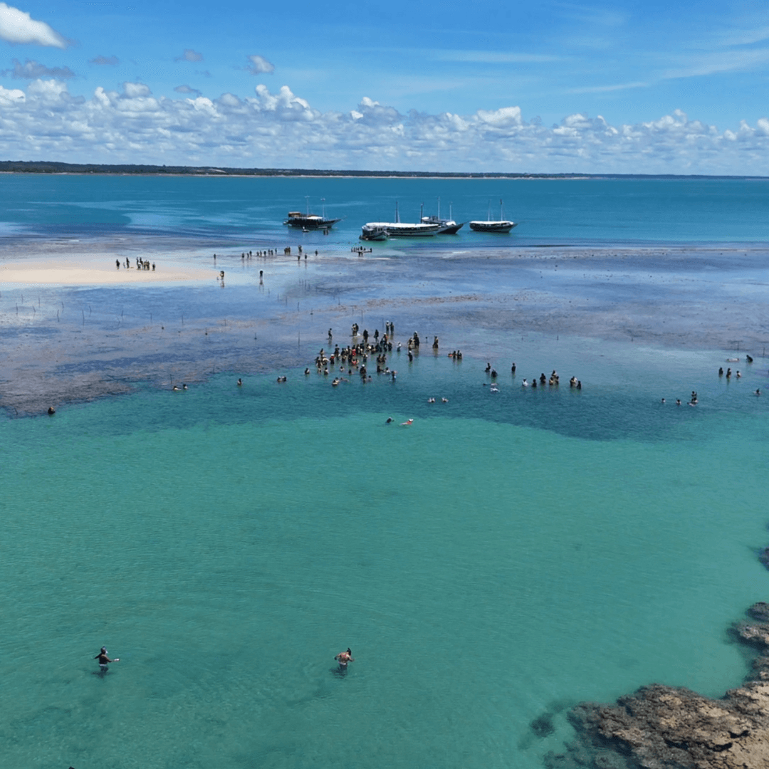 barcos-recifes-aerea-parque-marinho-recife-de-fora.png